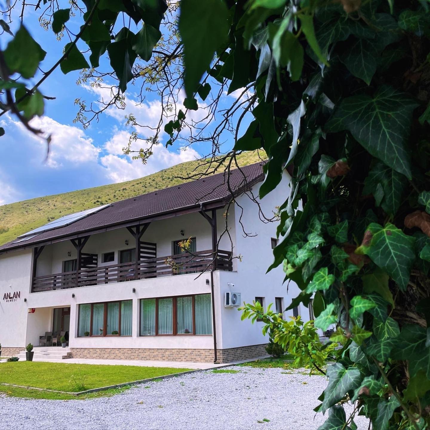 Pensiunea An De An Remeţi Exterior foto